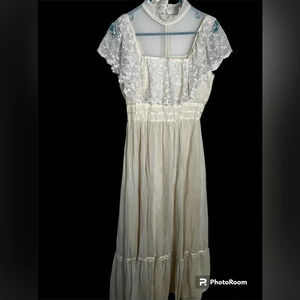 Vintage 70’s Candi Jones California Cream Maxi Dress